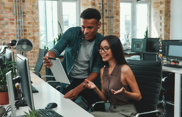 So custom création de site, et supports de com pour évènements et salons 03 88 30 42 24 strasbourg